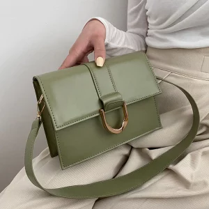 Women’s Shoulder Bags Stylish and Practical